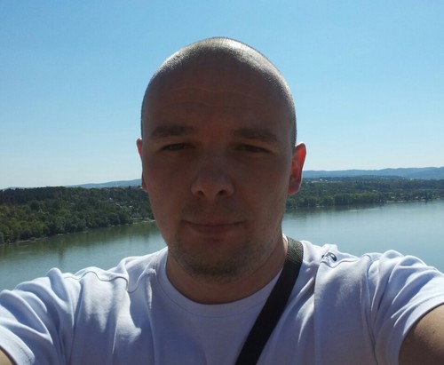 vladan_simic's profile picture. 