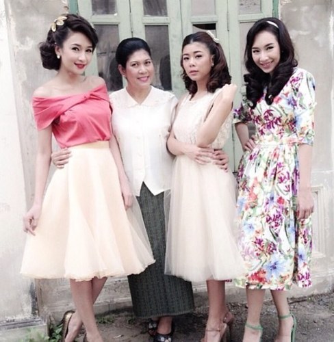 คนสนิทของ ม.ล.เกษรา เทวพรหม ***ไม่ใช่พี่ปู นริสา น่ะคะ^^