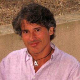 davidemotta's profile picture. 