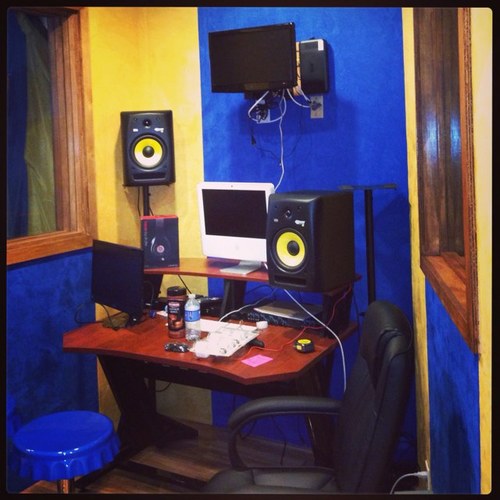 We are a Talk show where the Top and Underground Producers and Engineers will have their time to unveil who they are as individuals in this industry. HOST.