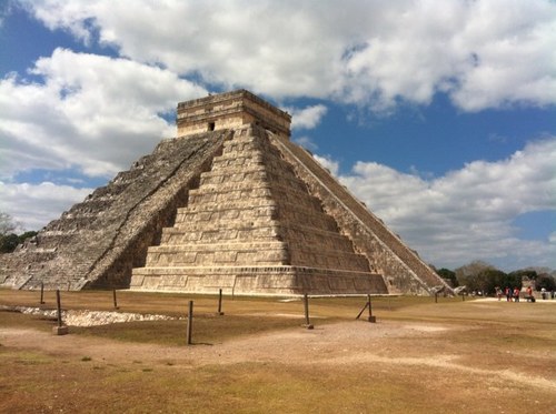 manuelynic's profile picture. 