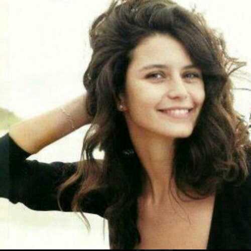 Lips12Red's profile picture. الحمد لله