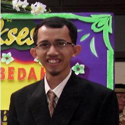 dokter_budi's profile picture. 3D (Dai, Dosen, Dokter)
#Fisiologi di http://t.co/ZZwBDYPanr I 
#praktek #BPJS di Gandus I 
#Ngaji di http://t.co/bnrQYAWGPU