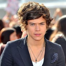 Follow me as @officialofliam