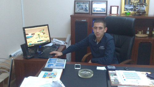 yetkin35's profile picture. 