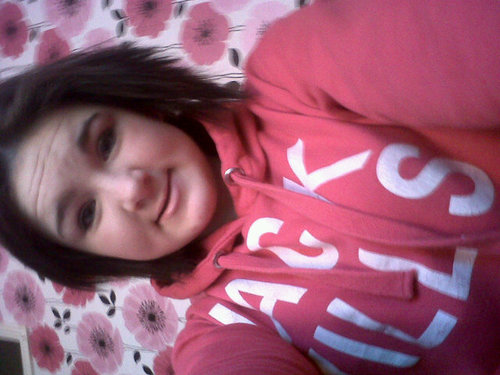 Hi, im rhianna and im in love with james, I went to go see him in sheffeild and it was the best thing of my life, I fainted twice! #JArmy