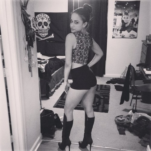 Amber Ramirez (@Sexsellsx3) Twit homemade photo Amber Ramirez (@Sexsellsx3) Twit
