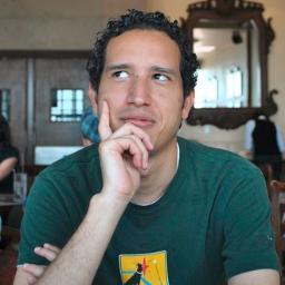 Israel_mexa's profile picture. ------------------------ El artista vive en su mundo ------- -------- --- --- y su mundo lo informa ---- y en él se proyecta------------ #ArteParaTodos