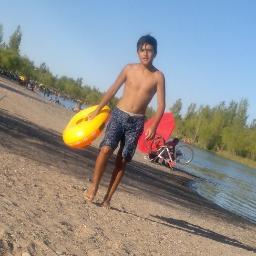 MichoNiss's profile picture. Estranged 
When you're talkin to yourself
and nobody's home
you can fool yourself
you came in this world alone