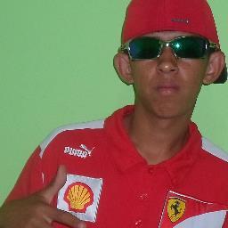 Eu sou vencedor na porra do bagulho eu só Funkeiro sim &' disso me orgulho , levo no peito as cicatrizes do preconceito quem não é mete o pé e quem é ganha meu