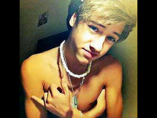 Me vas a negar el placer de sacarte una sonrisa ?? - entonces sigueme ..