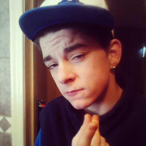 #TeamTwerkit #Teamsingle ..Toronto.. Instagram @ localoc13............... 'get money if not fucked off'