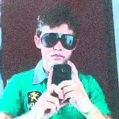 13 anos / Zootecnia / 8° Ano / Solteiro / Alargador / Alegre / Atencioso / Educado / Skate / Lucas Samarty