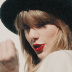 scr4pbook's profile picture. mande um recado anônimo - ou não - para o fc que desejar (os recados não somos nós que mandamos)