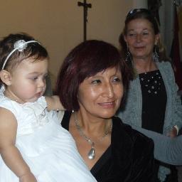 PochaValderrama's profile picture. 