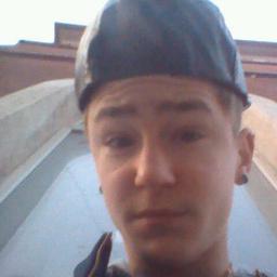 justin follow me 3
