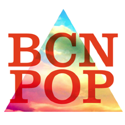 Blog multidisciplinar que, con una pizca de pop, desea acercar cultura, reflexiones y actividades a sus lectores. Por @missohlaura y @madameinanidad.