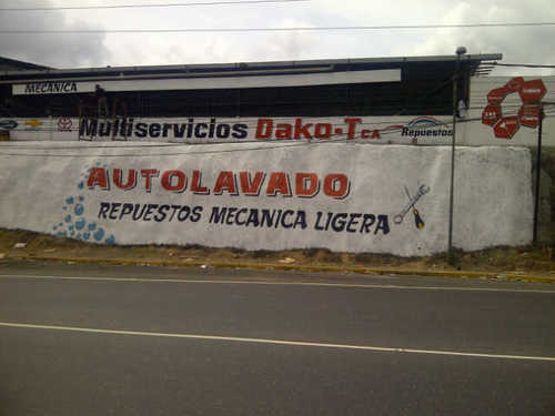 Multiservicios: Autolavado, Mecánica Ligera y Centro de Pulitura 3M, Cafetin, al Frente Bomba PDV Abrimos de Lunes a Domingo de 8am a  6 pm,  0212-7700252