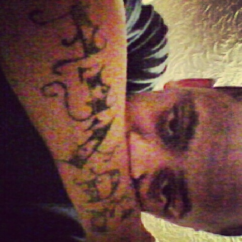 R.I.P WAYNE... FREE DAT NIGGA TREY, WAYNE SAID WAT UP
