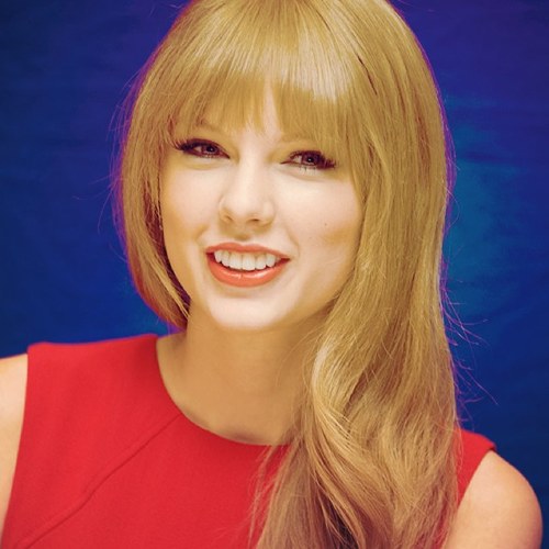 Swiftie || Sheerio || Directioner
•Not a lot going on at the moment•
|| || Im feeling 22 || ||
