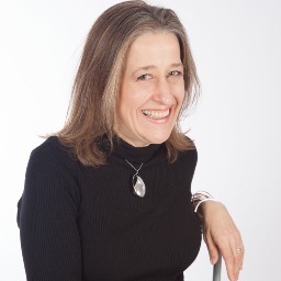 Founder of Rosie Bracher Solicitors LLP - family law Firm. Views are my own. Retweets are not endorsement. She/her. #Istandwithdogooderleftylawyers.