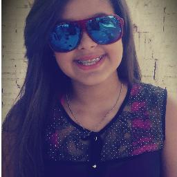 , feiaa, chata, insuportavel, irônica muitas vezes, doida ,chata de novo kk prazer essa so eu *--*,eu amo o Vin Dieselsz
 ME SIGA QUE EU TE SIGO DE VOLTA (y