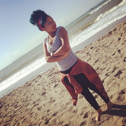 I'm a fan page for 1 of the members of the hottest girl group out .. the OMG GIRLZ .. Miss Star ! #TeamLyrikkal
#TeamOMG , #TeamStar , #OmgOnErrThang !