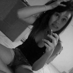 saudades do tempo dos velhos momentos q voam no vento ♥