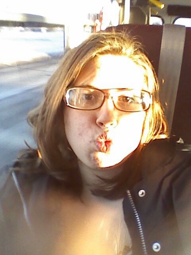 Im the biggest jb fan i will follow u back never say never @defoe_kaylee
