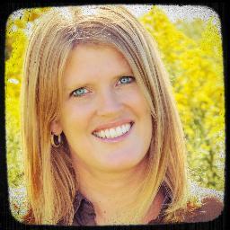 Marketing consultant for @crowdfavorite specializing in brand strategy, digital marketing and social media marketing.