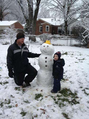 burbcecil's profile picture. 