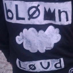http://t.co/bCBPhOJHzV's official Twitter! Follow @mateooam5 Dope Ish Only. Be #blownloud DM to be featured on http://t.co/Rdoq3qix4F realmusic518@gmail.com