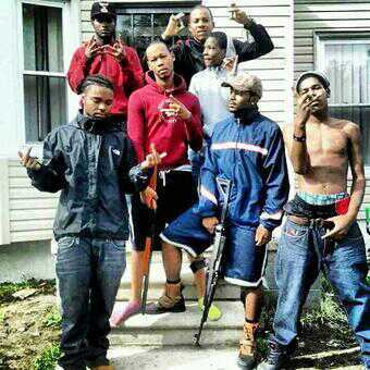 Ima #Savage #Hood #Nigga fuck Rtm #RipSquid #team22 Im foreva bandcrew!Follow @SkinnyBeau____ Follow @hartless_PJ & @AnswerTooNoOne_