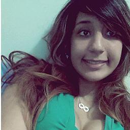 Lembra do nosso primeiro [...] encontro a gente não sabia o que falar; seu beijo, seu sorriso, seu encanto me deixou sem ar pra respirar ♪