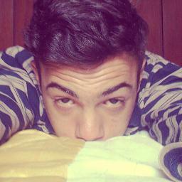 NOME : Emerson Thiago APELIDO: Trakinas / Chapollin ' IDADE:18 CIDADE: São Paulo /sp