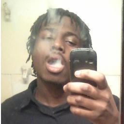 dis bigger den havin shit