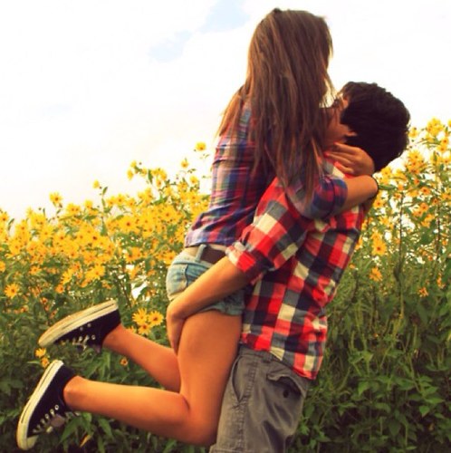 Commongirlfrand's profile picture. 