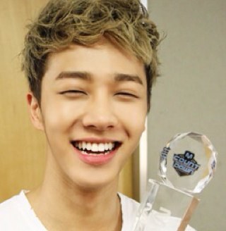 finnygikwang_wk's profile picture. I'm b2uty and love b2st forever ~ // เมนกีกวังจ้า~ - ฟลว.มาคุยกันได้น๊าาาาาาาาา~