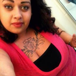 21..Breann..lesbian...from SoCal! Dental Assistant love what i do!!! always down to talk to new people hit me up!!