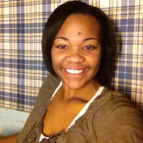 #TeamWalkieTalkieShawtie ,sophomore, #teambabyboom, #teamclarinetcutee, #appleproduct. 

                            just being me