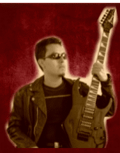 Trabajo en Tecnosmart: Camaras CCTV, Ribbons, Servicio de Impresion de Credenciales y Paginas Web. Soy Guitarrista de 2 Grupos de Rock