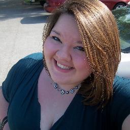 Younique Presenter