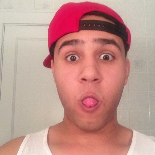 ALLSTARGAMESCEO's profile picture. My name is mikey and im a gamer. I follow back. Inspiring youtuber/gaming equipment creator. Gt: ALLS7AR07. Follow my instagram @allstarmikey93