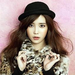 อันยองค่ะ!! ไอยูเองค่ะ ยูน่ารักนะ ชอบเอาใจเพราะฉะนั้นเอาใจมาให้ยูซะดีๆ#ขอ จุ๊บ ฟลอมาเยอะๆนะค่ะ ทักได้ค่ะยูไม่กัดตูดหรอกน่า*จ่องตูด* แล้วจะหลงยู