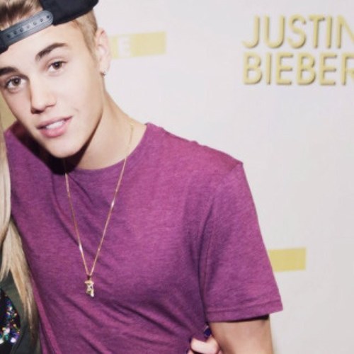@justinbieber RTed me 3 TIMES on 19/10/11 and followed me on 18/12/11 NEVER SAY NEVER. I'M A BRAZILLIAN BELIEBER♥