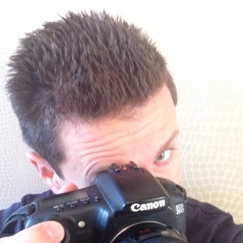 Photographer based in SW London