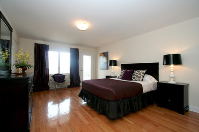 Madison_House's profile picture. NEW 48-UNIT CONDO. GREAT LOCATION-EASY COMMUTE TO NYC. ENJOY STUNNING VIEW. HARDWOOD FLOORING, GRANITE KITCHEN COUNTER TOPS, WASHER&DRYER, and INDOOR PARKING!