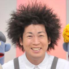 Eテレで放送中の人形劇「フックブックロー」に登場するオリジナルソングの歌詞を一時間に一回つぶやきます。「元気」「切ない」「夏」「子守唄」「もくじい」「雨」などの単語を入れリプライするとイメージにあった歌詞が返ってきます。何かございましたら管理人 （@asukaze09）まで。