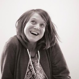 ILikeThisPhoto's profile picture. My name's Melanie, I'm a Wannabe Parisian Gallerist.
Everyday I'll post a nice shot from a photographer currently exhibiting his work. This is Art that I like.