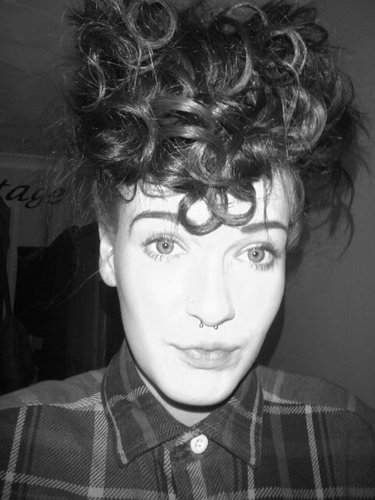 Clarafrances92's profile picture. 